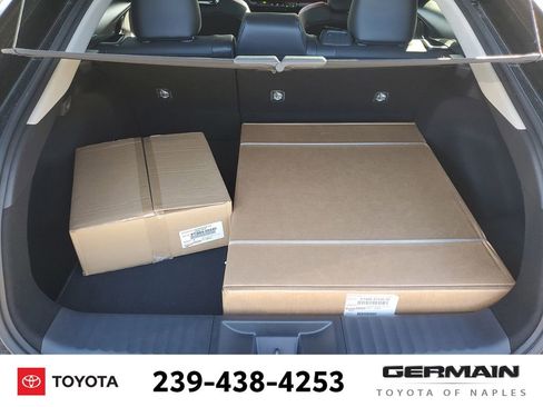 New 2026 Toyota Prius Plug-In Hybrid FWD image 21