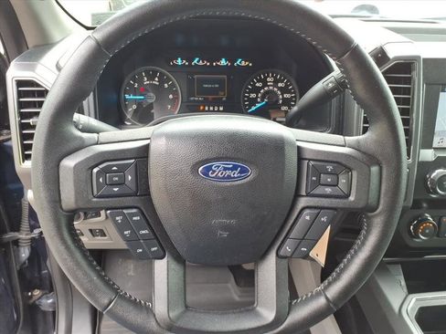 Used 2019 Ford F150 XLT w/ Equipment Group 302A Luxury AWD/4WD image 27