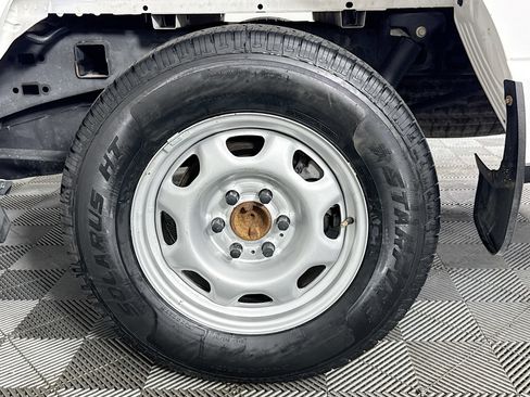 Used 2023 Ford F150 XL image 30