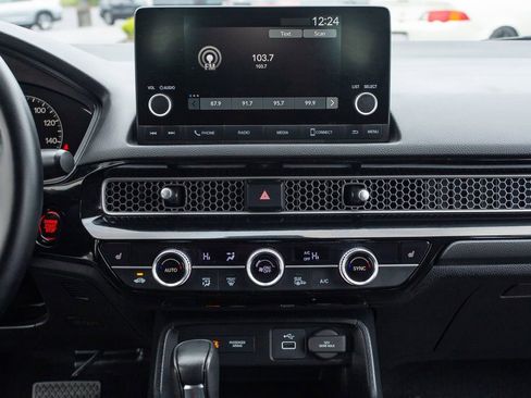 Used 2024 Honda Civic EX image 23