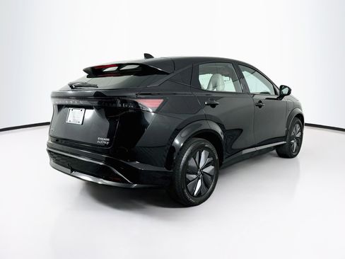 Used 2024 Nissan Ariya AWD image 9