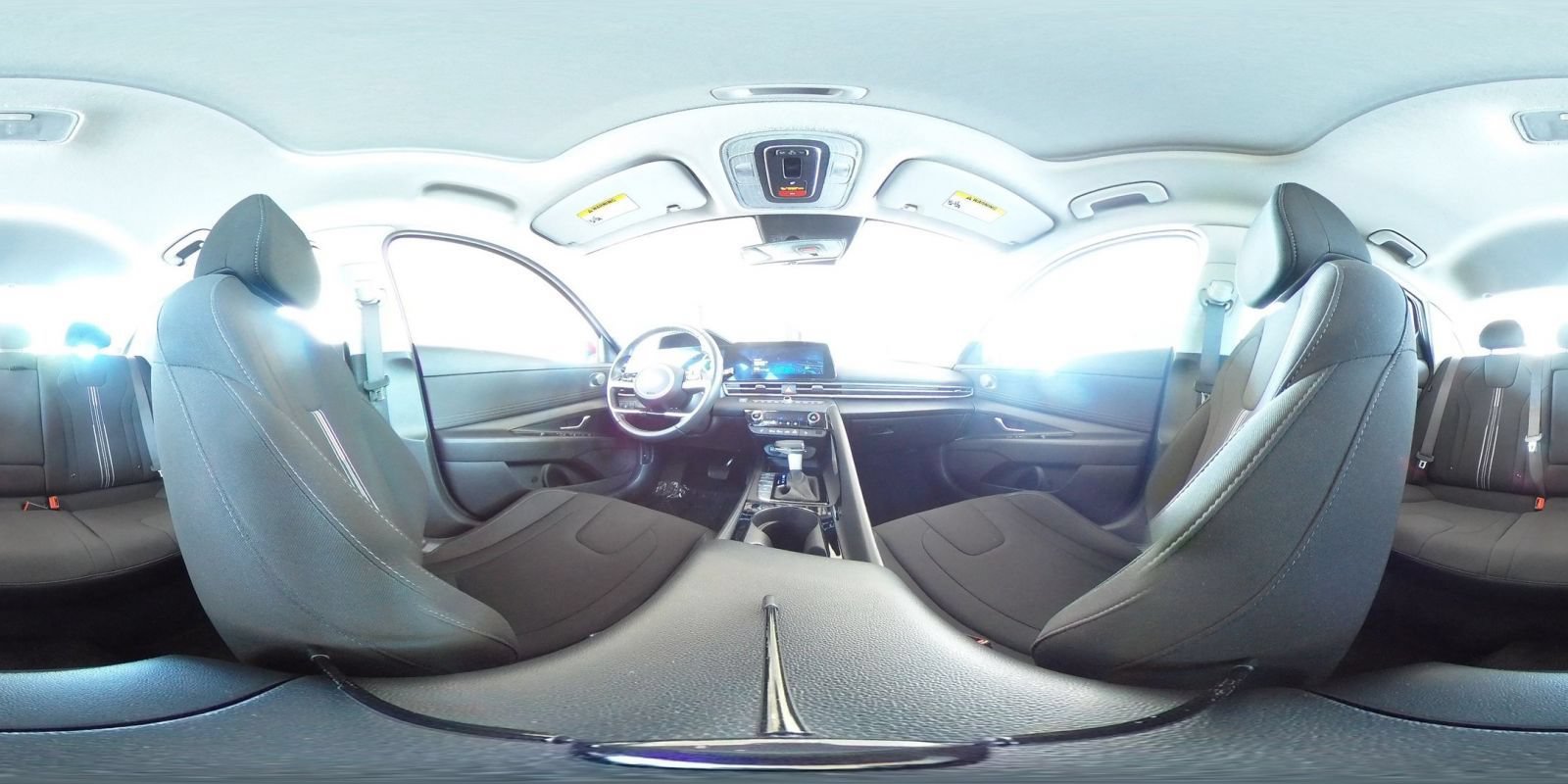 Used 2025 Hyundai Elantra SEL FWD image 37