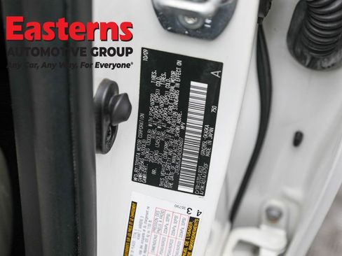 Used 2010 Toyota 4Runner Limited image 32