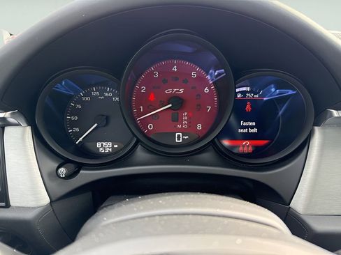 Used 2024 Porsche Macan GTS image 29