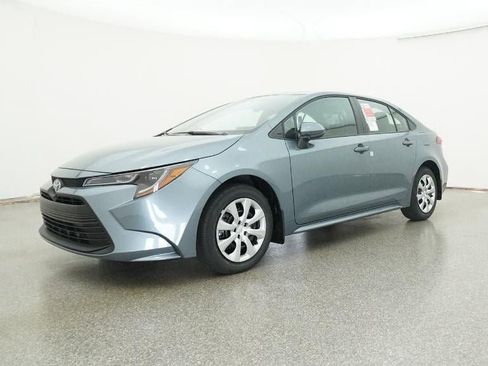 New 2026 Toyota Corolla LE image 9