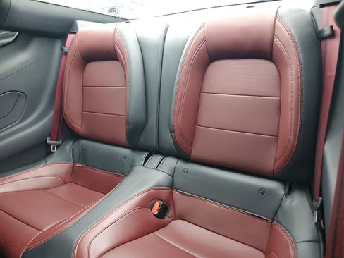 Used 2024 Ford Mustang GT Premium image 14