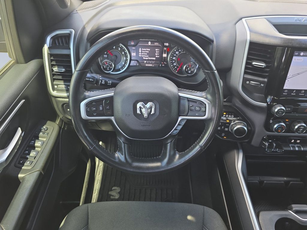 Used 2022 RAM 1500 Big Horn AWD/4WD image 14