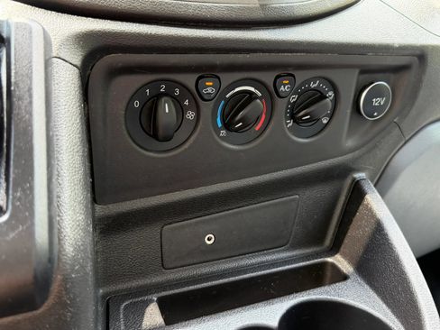 Used 2019 Ford Transit 150 148 Medium Roof RWD image 26