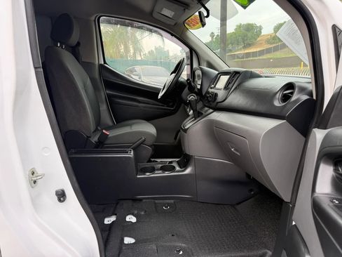 Used 2021 Nissan NV200 S w/ Back Door Glass Package FWD image 24