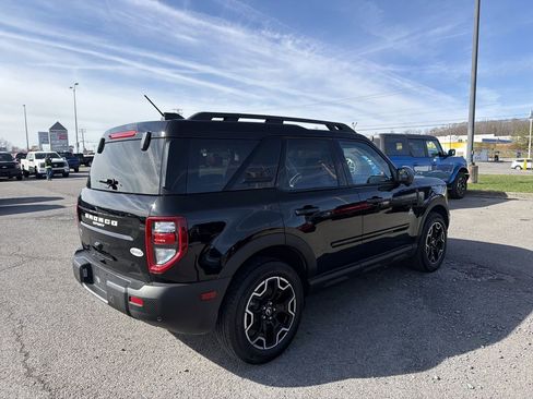Used 2025 Ford Bronco Sport Outer Banks w/ Outer Banks Tech Package+ AWD/4WD image 6