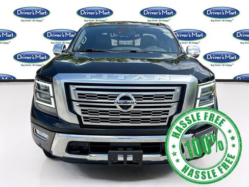 Used 2020 Nissan Titan Platinum Reserve w/ Moonroof Package AWD/4WD image 2