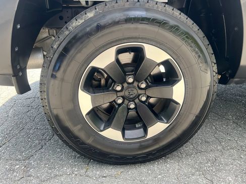 Used 2022 RAM 1500 Rebel AWD/4WD image 19