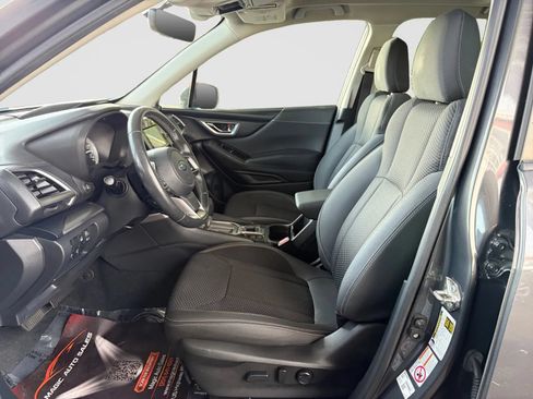 Used 2020 Subaru Forester Premium AWD/4WD image 12