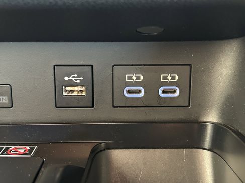 Certified 2025 Toyota Camry SE image 30