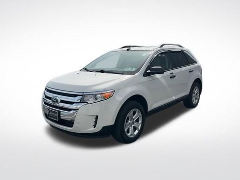 Used 2013 Ford Edge SE image 3