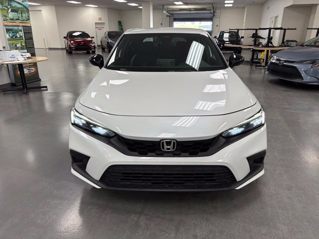 Used 2022 Honda Civic Sport image 2