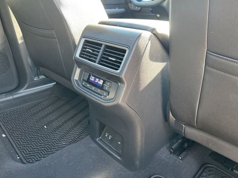 Certified 2025 Volkswagen Atlas SEL Premium R-Line image 53