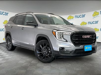 Used 2024 GMC Terrain SLT w/ Elevation Edition