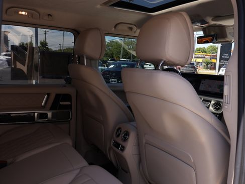 Certified 2021 Mercedes-Benz G 63 AMG 4MATIC image 25