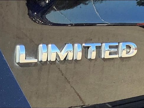 Certified 2022 Ford Expedition Limited AWD/4WD image 30