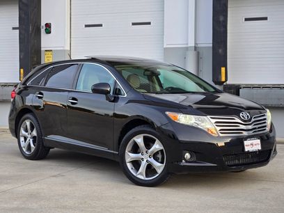 Used 2011 Toyota Venza AWD w/ Premium Pkg #2