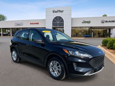 Used 2020 Ford Escape S FWD image 3