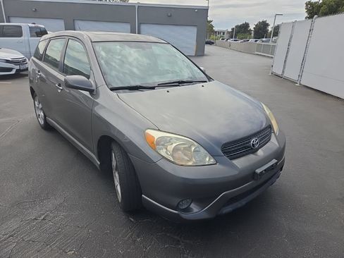 Used 2005 Toyota Matrix XR FWD image 7