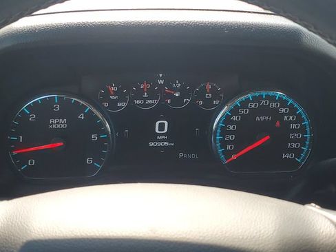 Used 2019 Chevrolet Tahoe Premier AWD/4WD image 29