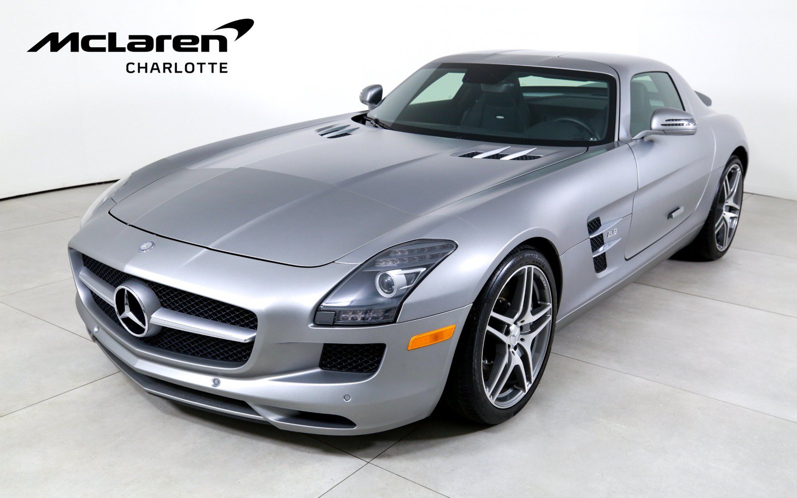 Used 2011 Mercedes-Benz SLS AMG Coupe image 1