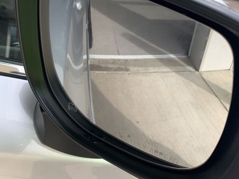 Certified 2022 Subaru Crosstrek 2.5i Limited w/ Moonroof Package 1 image 26