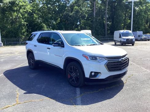 Used 2020 Chevrolet Traverse Premier w/ Redline Edition FWD image 1