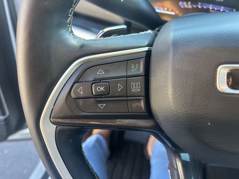 Used 2022 Jeep Grand Cherokee L Laredo image 23