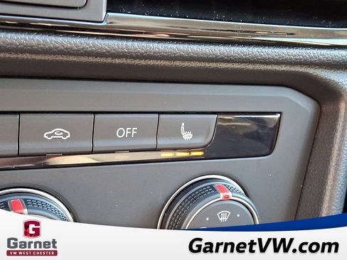 Certified 2022 Volkswagen Taos SE image 23