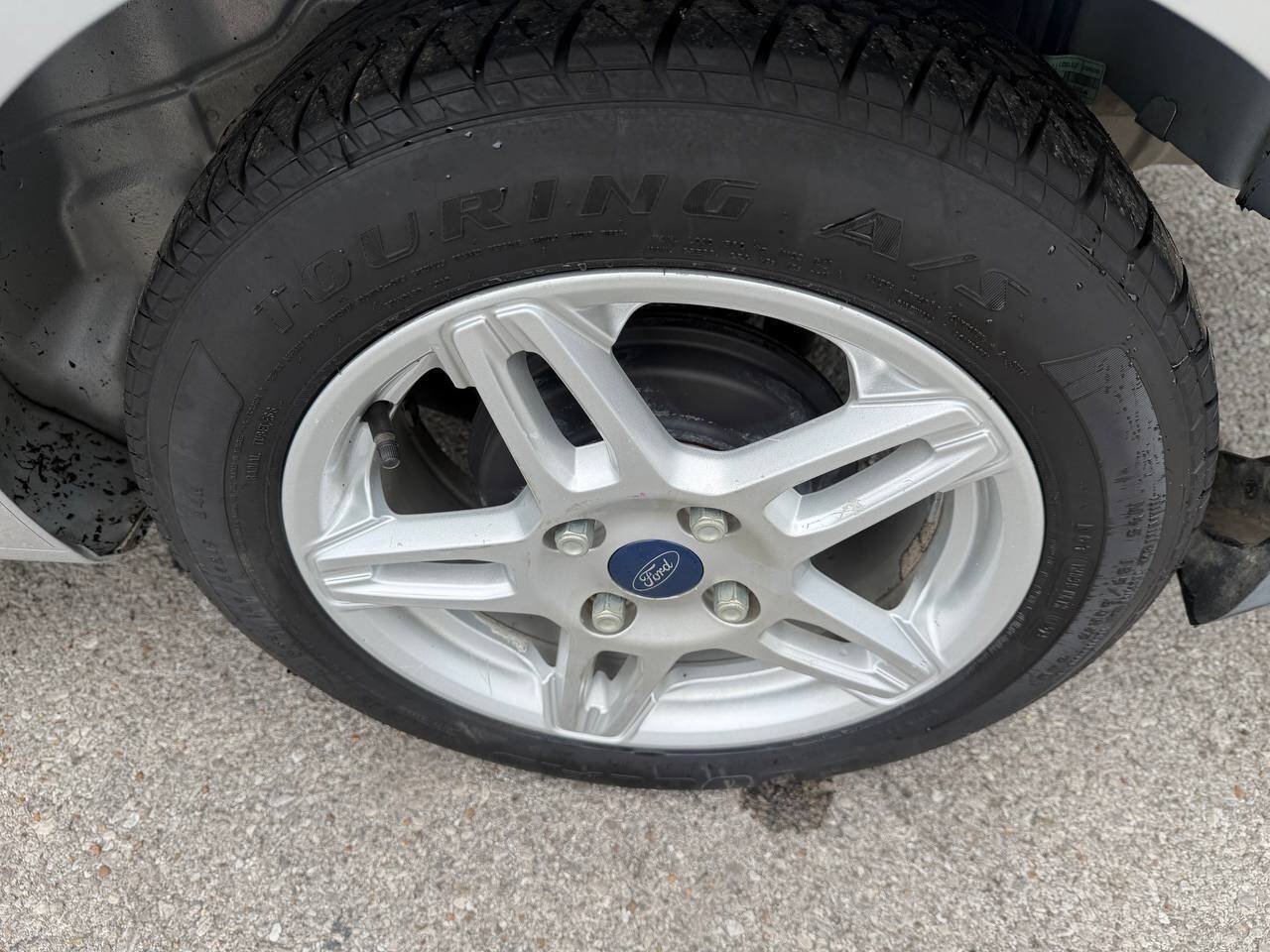 Used 2018 Ford Fiesta SE FWD image 30