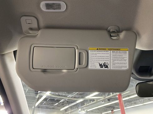 Used 2023 Nissan Rogue SV image 37