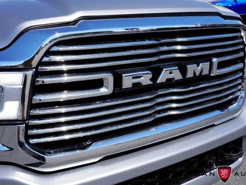 Used 2024 RAM 3500 Laramie AWD/4WD image 18