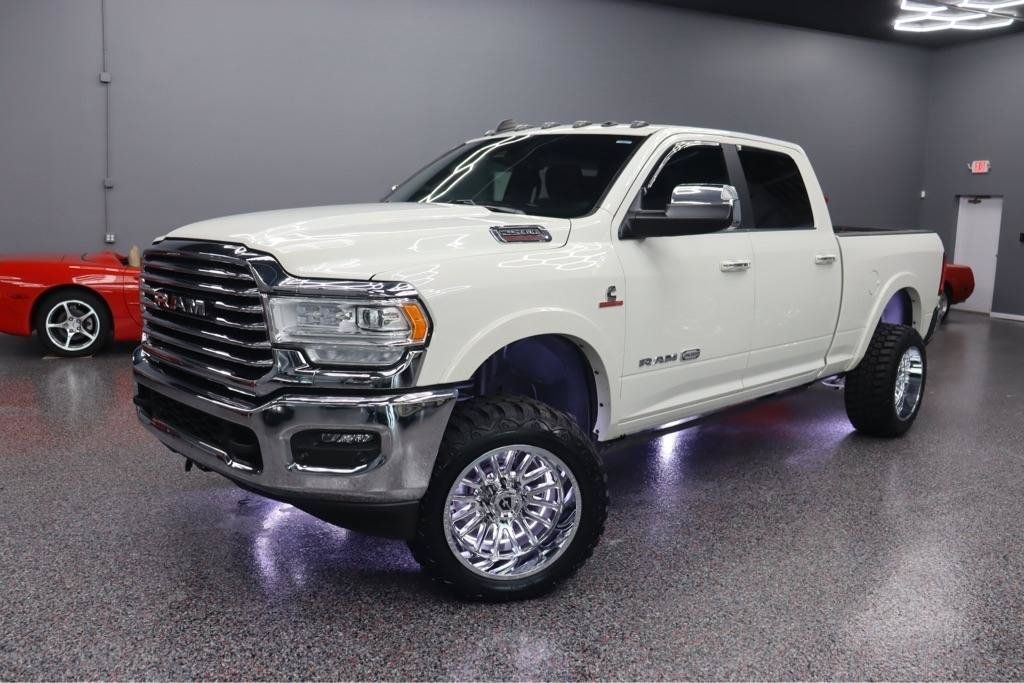 Used 2021 RAM 2500 Limited AWD/4WD image 1