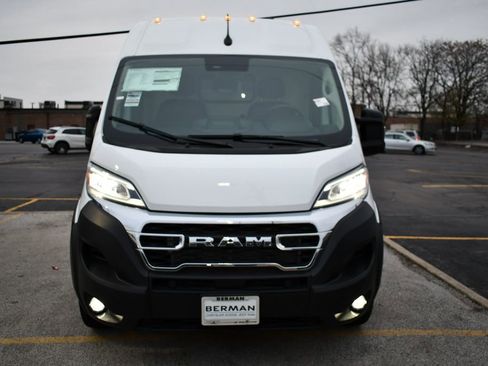 New 2026 RAM ProMaster 1500 w/ Quick Order Package 22G SLT image 2