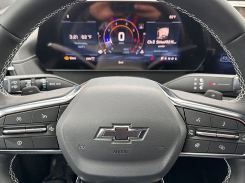 New 2026 Chevrolet Traverse LT w/ Midnight/Sport Edition AWD/4WD image 24