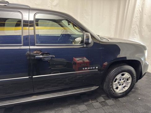 Used 2007 Chevrolet Tahoe LT w/ LT Preferred Equipment Group image 7