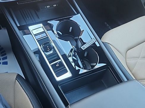 New 2026 Volkswagen Atlas Cross Sport SE AWD/4WD image 33