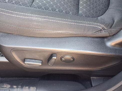 Certified 2023 Ford Escape Active AWD/4WD image 4