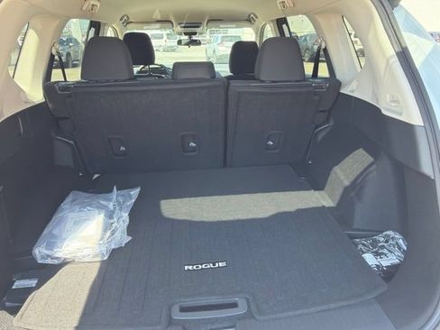 New 2026 Nissan Rogue SV FWD image 7
