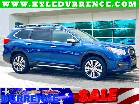 Used 2022 Subaru Ascent Touring image 1