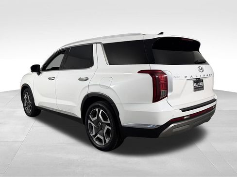 Used 2023 Hyundai Palisade Limited FWD image 9