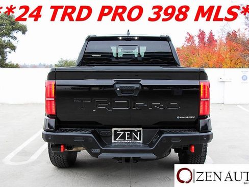 Used 2024 Toyota Tacoma TRD Pro image 8