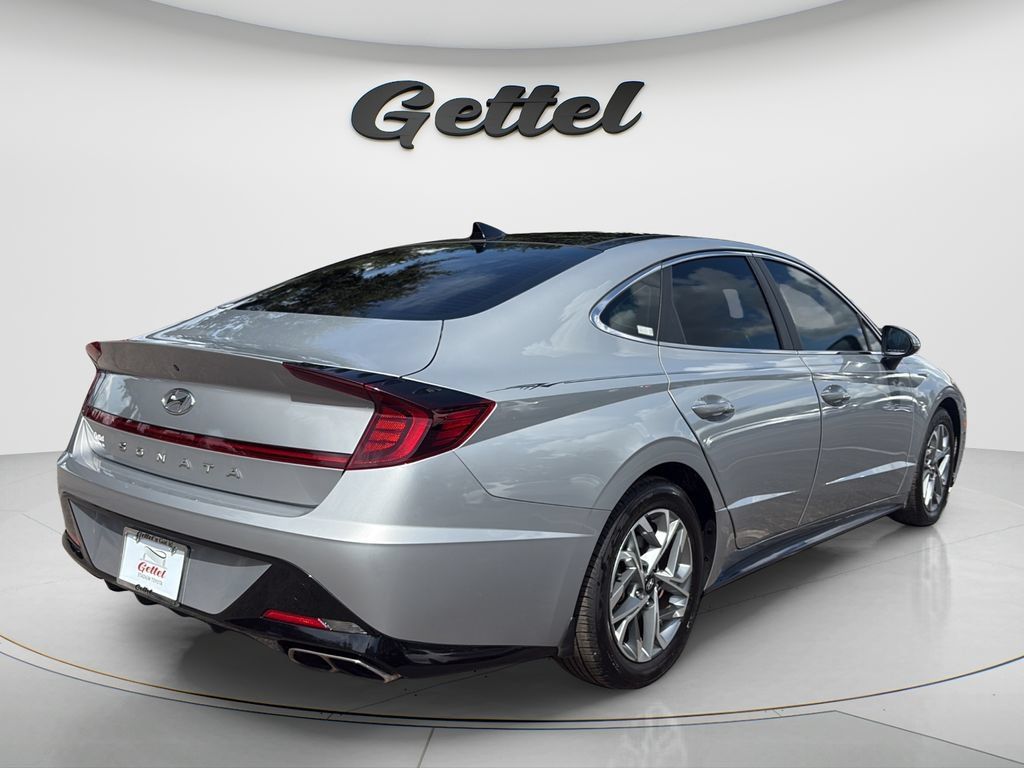 Used 2023 Hyundai Sonata SEL w/ Convenience Package FWD image 5