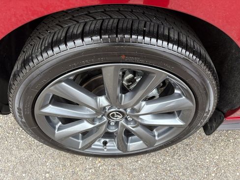 Used 2023 MAZDA MAZDA3 s image 13