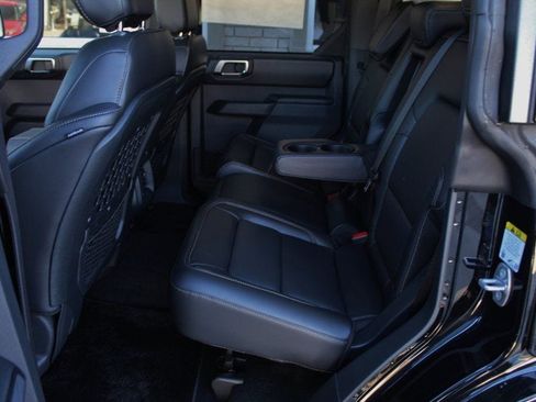 New 2025 Ford Bronco Badlands AWD/4WD image 19