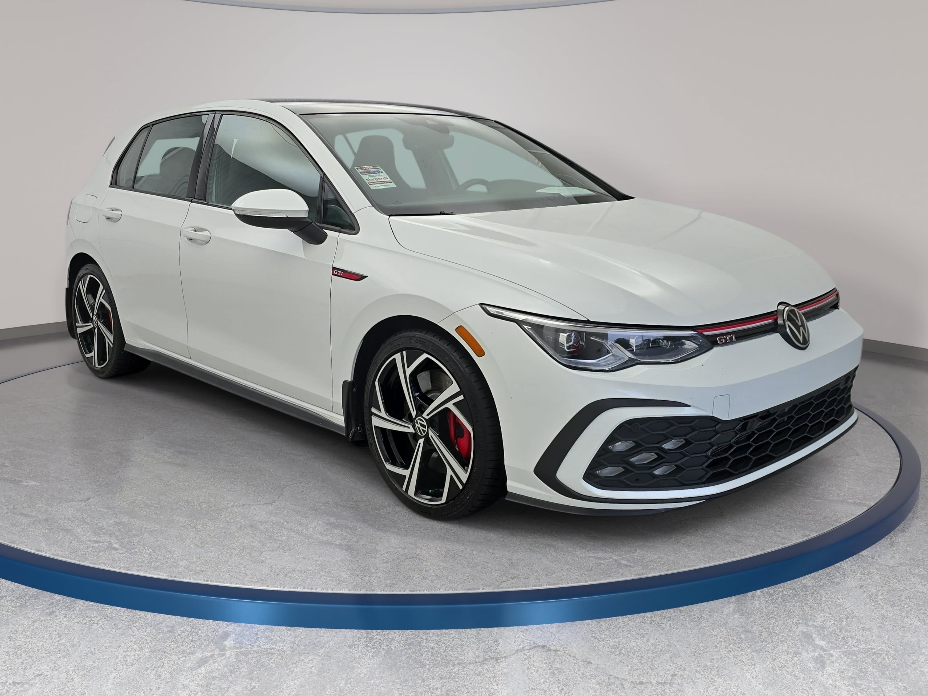 Certified 2024 Volkswagen GTI SE FWD image 3
